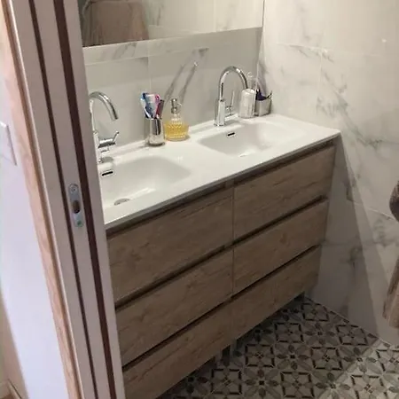 Cosy Flat Next Casino In Monaco Apartament